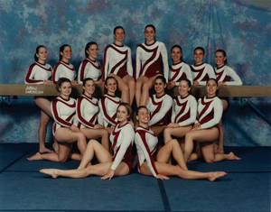 1998-1999 women's gymnastics team portrait
