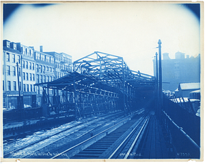 Shelter at north incline to subway