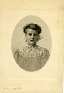 Helen E. Mooar, Hyde Park High School, class of 1905
