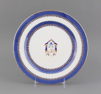 Dinner plate