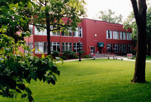 Woods Hall (2000)