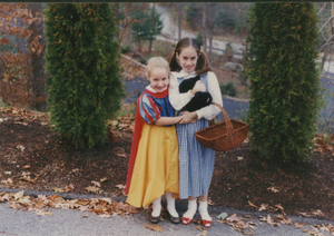 Snow White and Dorothy go trick-or-treating