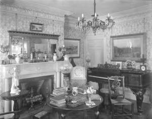 Baker House, Plymouth, Mass., Parlor..