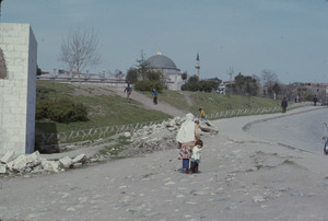 Woman and child, Istanbul