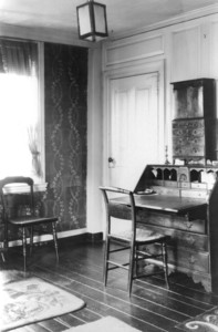 John Hicks House, 64 Dunster St., Cambridge, Mass., Bedroom.