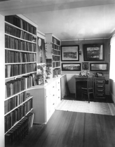 Bowditch House, Framingham, Mass., library