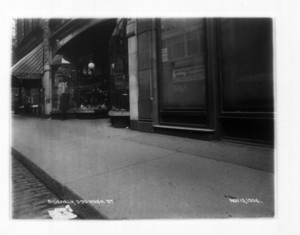 Sidewalk at 390 Washington St., east side, Boston, Mass., November 13, 1904