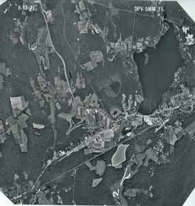 Worcester County: aerial photograph. dpv-9mm-36