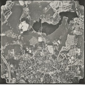 Worcester County: aerial photograph. dpv-5mm-145