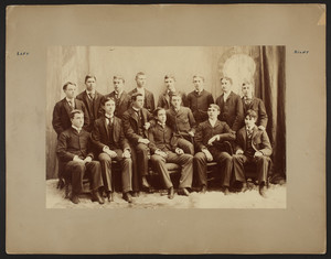 Group portrait of Chauncy Hall School, 1892