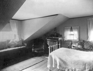 Loring House, Loring St., Weston, Mass., Bedroom.