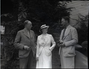 Sinclair Lewis, Dorothy Thompson, and unidentified man