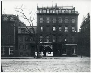 East side of Washington Street, north corner of Flagg Street