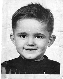 Antonio Leite Loureiro at 4/5 years old