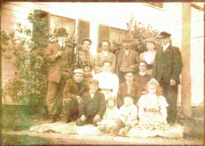 Linscott family photograph, 1925