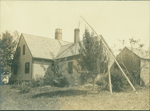 Exterior view of the Old Oaken Bucket House, Scituate, Mass., undated