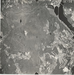 Worcester County: aerial photograph. dpv-2k-26